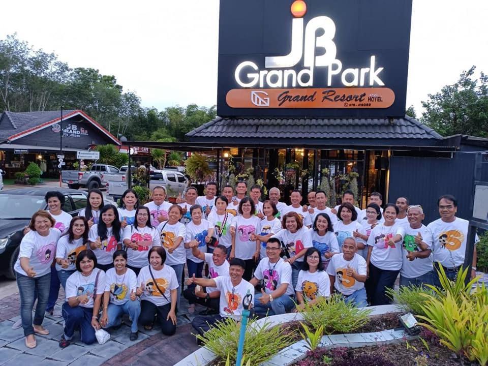 Jb Grand Resort Nakhon Szi Thammarat Kültér fotó